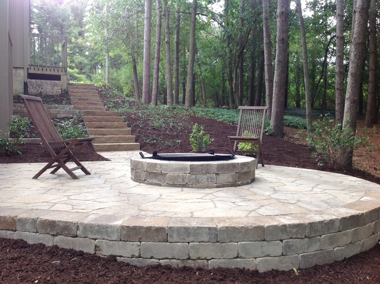 Belgard Rustic Patio & Firepit