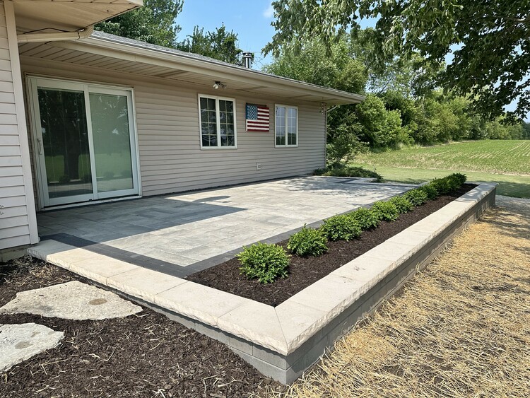 From High-Maintenance Deck to Sleek, Spacious Outdoor Retreat
